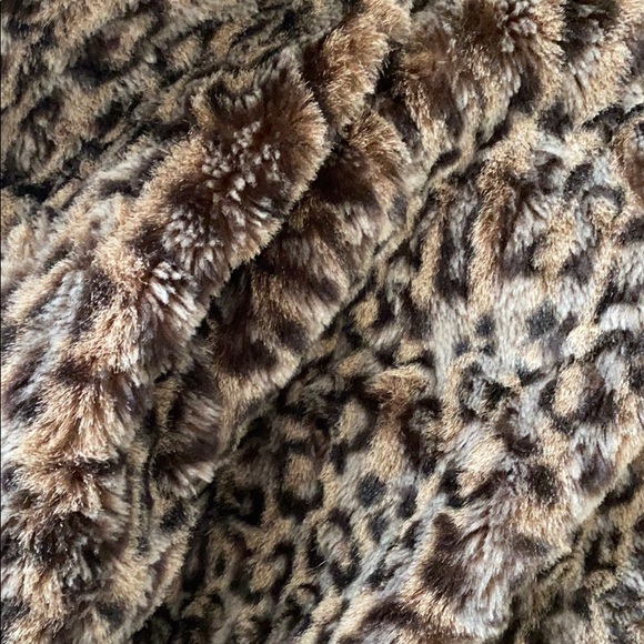 Leopard Faux Fur🇫🇷 - Picture 12 of 14